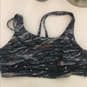 Lululemon sports bra